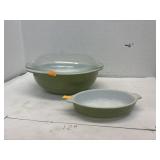 2 Vintage Pyrex  (Avocado Green)