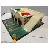 Fisher-Price Little People Dump Truckers playset