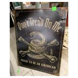 Metal Donï¿½t Tread on Me Sign