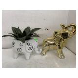 2cnt Elephant Decor