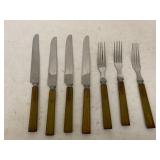 4cnt Knives and 3cnt Forks