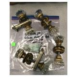 4 Vintage Glass Doorknobs