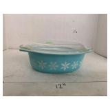 Pyrex dish with Lid