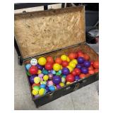 Vtg Trunk w/ plastic balls & eggs