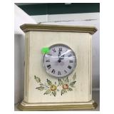 Mantel clock with storage