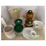 2cnt Corelle Plates, Fish Plates, Plastic Cups,