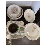 Bowls, Plates, Misc (some chips)