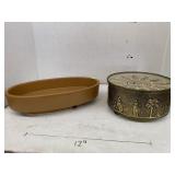 Metal Decor and Oval Pot