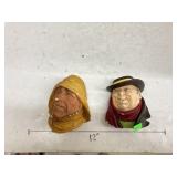 Plaster wall hanging figures