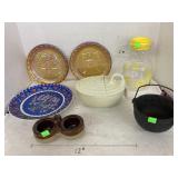 Vntg iridescent carnival glass plates, jelly