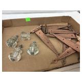 Vintage Hardware Flat