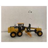 ERTL John Deere Motor Grader