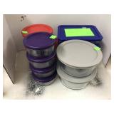 12 Pyrex Dishes with lids