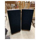 Pair of LXI 1990s Speakers - working