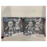 2cnt Mickey and Minnie Mouse