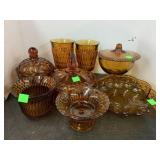 8 PCs of Vntg Amber glass