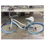 Huffy Bkie w/ Basket