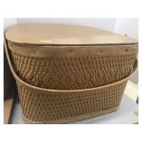Vntg Pie basket