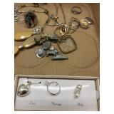 Jewelry - Misc Flat