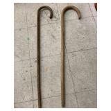 2cnt Wooden Canes