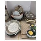 Enamelware Pot & Misc lot