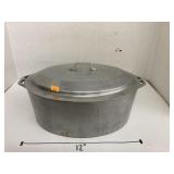 Vntg Arcrown oval cast aluminum roaster & lid