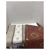 2 Table Runners