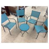 Outdoor Lawn Chairs & Table