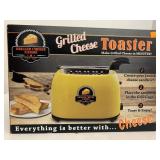 Grilled cheese toaster