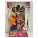 Barbie Little Sister Flashlight Fun Stacie & Pooh