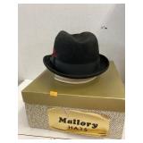 Hull House hat