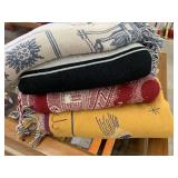 4cnt Blankets
