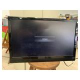 Small Vizio Tv, powers on