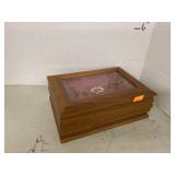 Jewelry box