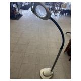 Magnifying Lamp - Mighty Bright