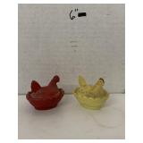 2cnt Miniature Chicken on a Nest