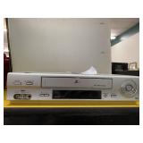 VHS Player, powers on