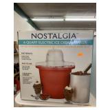 Electric ice cream maker