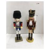 2cnt Wooden Nutcrackers