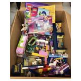 Misc Lego Friends Pieces & Instruction Booklets