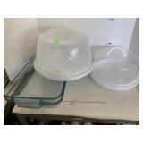 2vnt baking dishes, 2 cake carriers, 1 lazy susan