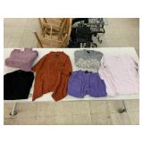 6cnt sweaters, size M