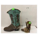 Boot figure & wall hanging (broken)