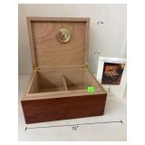 Wooden Humidor w/instuction booklet