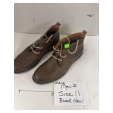 IZOD Menï¿½s Size 11 Shoes - New