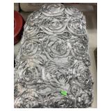 Silver ribbon bed cover? 12ï¿½ x 7ï¿½