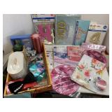2 flats of Party items and misc