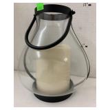 Lantern w Battery Operated Candle