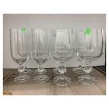 8 Wine Glasses