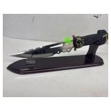 Knife w/ Stand